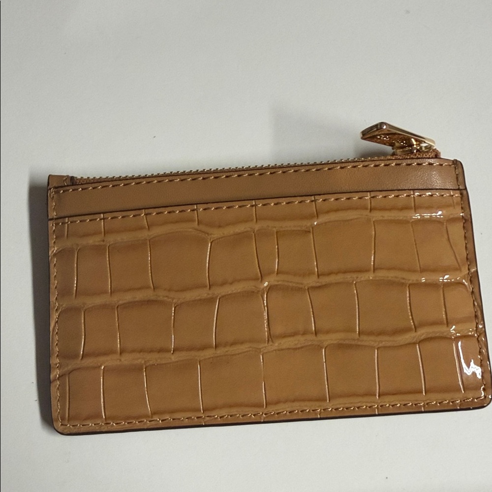 Michael Kors Brown Croc Embossed Card Holder - Picture 2 of 4